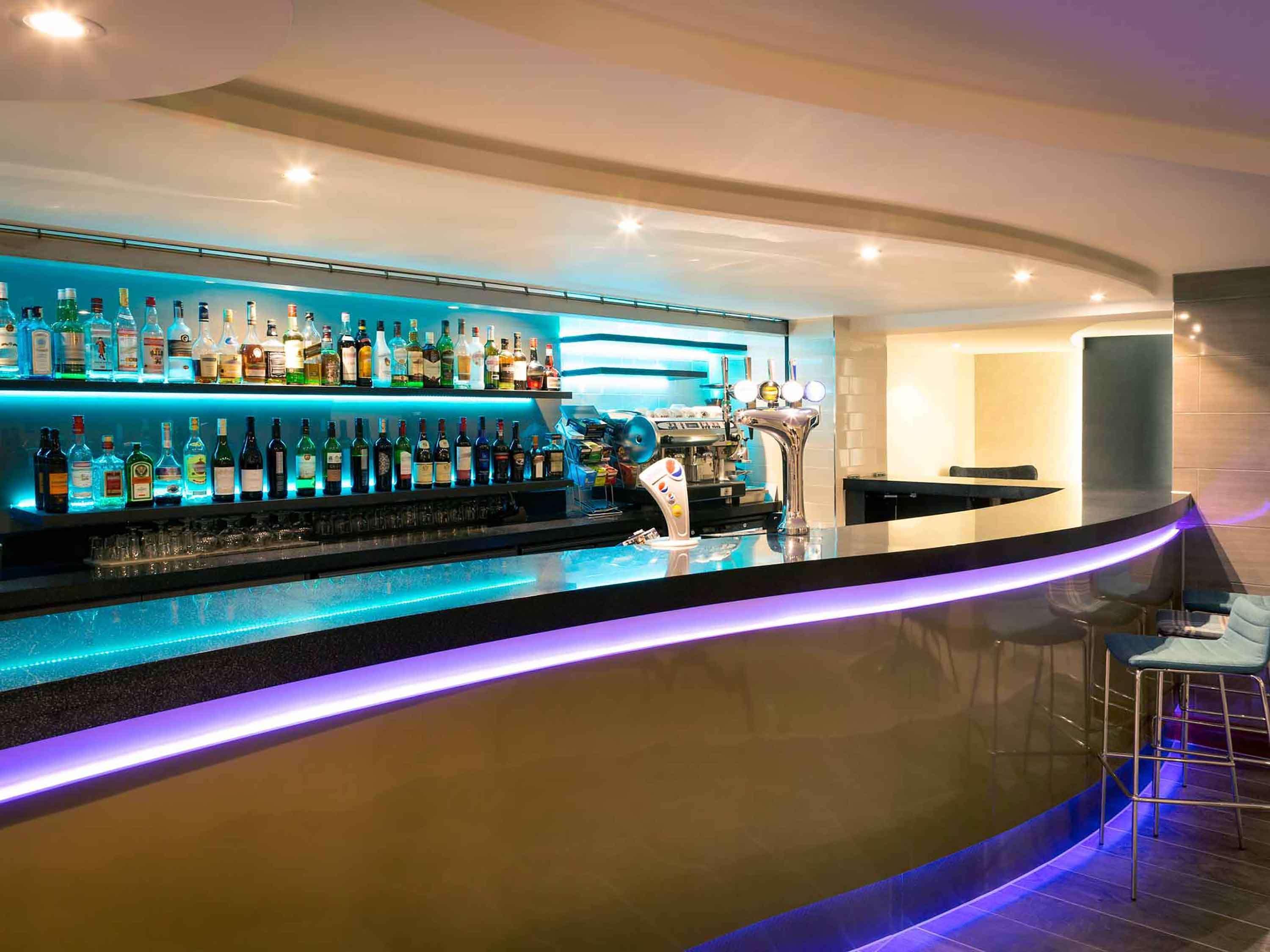Mercure London Heathrow Airport Hillingdon Dış mekan fotoğraf
