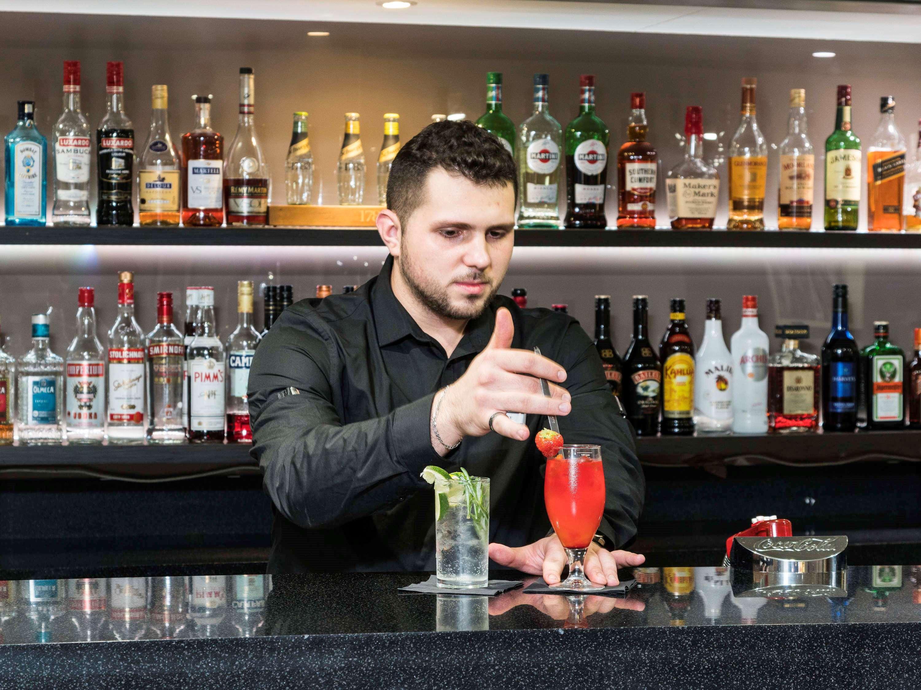 Mercure London Heathrow Airport Hillingdon Dış mekan fotoğraf