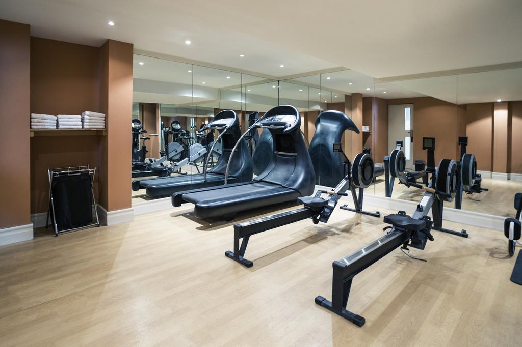 Mercure London Heathrow Airport Hillingdon Dış mekan fotoğraf