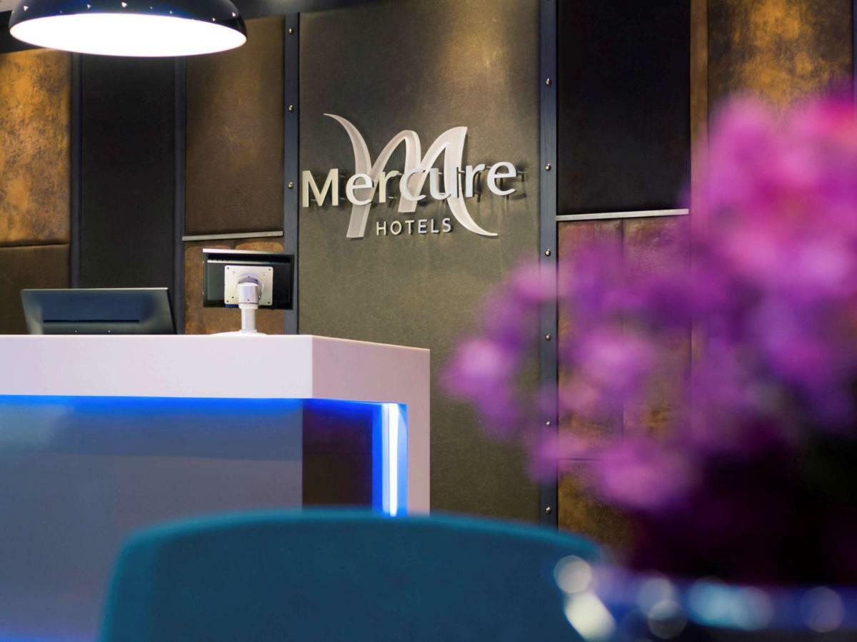 Mercure London Heathrow Airport Hillingdon Dış mekan fotoğraf